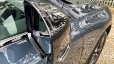 Volvo XC60 2.0 B5P Plus Dark 5dr AWD Geartronic Petrol Estate